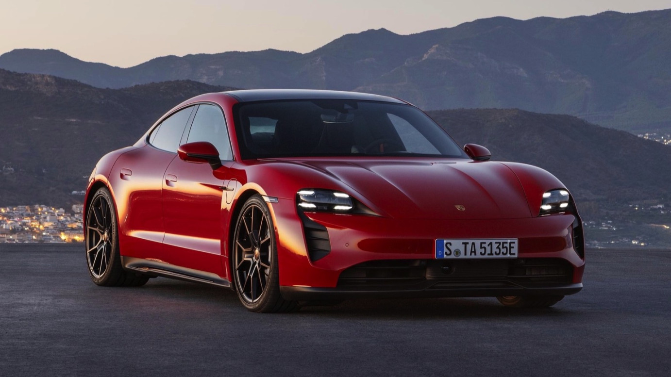 Porsche Taycan GTS (-) Preise und technische Daten - EV